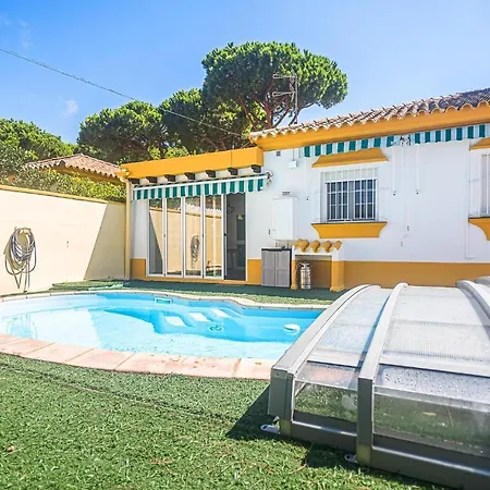 Gorgeous In Chiclana De La Fronter Holiday home Cadiz